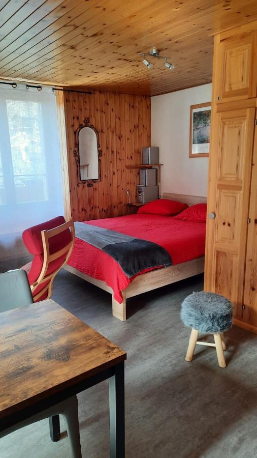 Au Village D'Evolene, Tres Joli Studio Calme Et Ensoleille Bagian luar foto